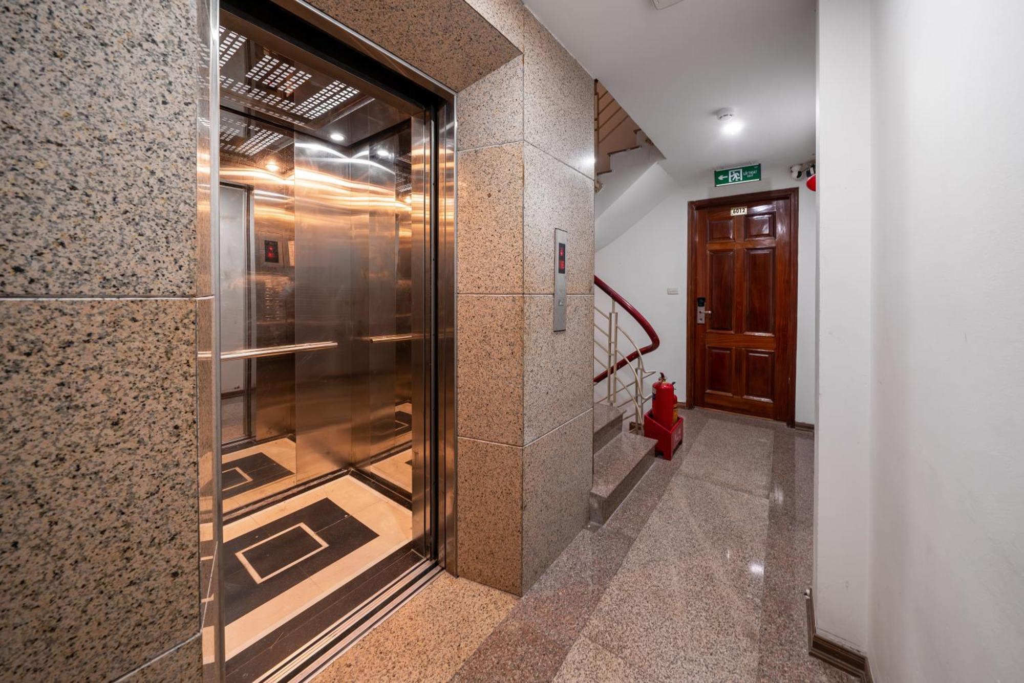 Astoria Hanoi Hotel & Travel Exterior foto