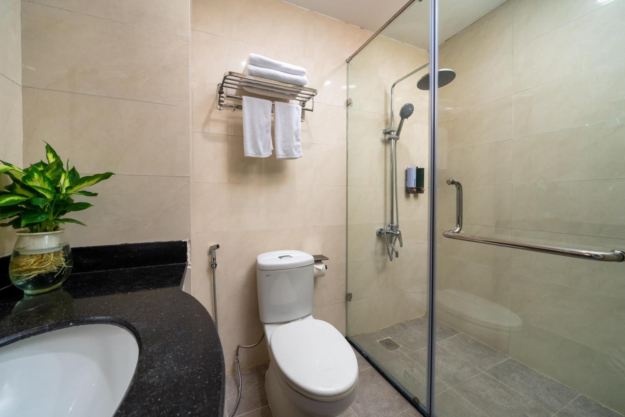 Astoria Hanoi Hotel & Travel Exterior foto